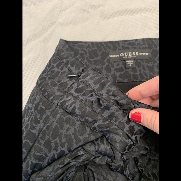 NWT $79 GUESS Seeley‎ Animal-Print Wrap Skirt [ SZ 4 ] - Picture 6 of 12